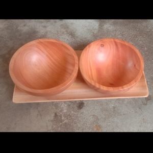 Wood bowls with tray